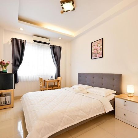 Huyen Homestay Хошимин Экстерьер фото